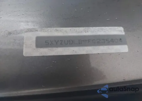 2015 Hyundai Santa Fe Sport 2.4L z USA, uszkodzony, nr VIN 5XYZUDLB9FG235404